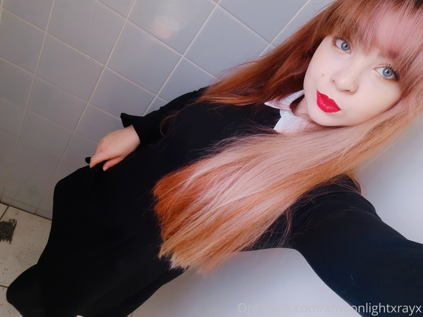 Photo by xmoonlightxrayx published on October 14,2023 02:50:55 - BestThots