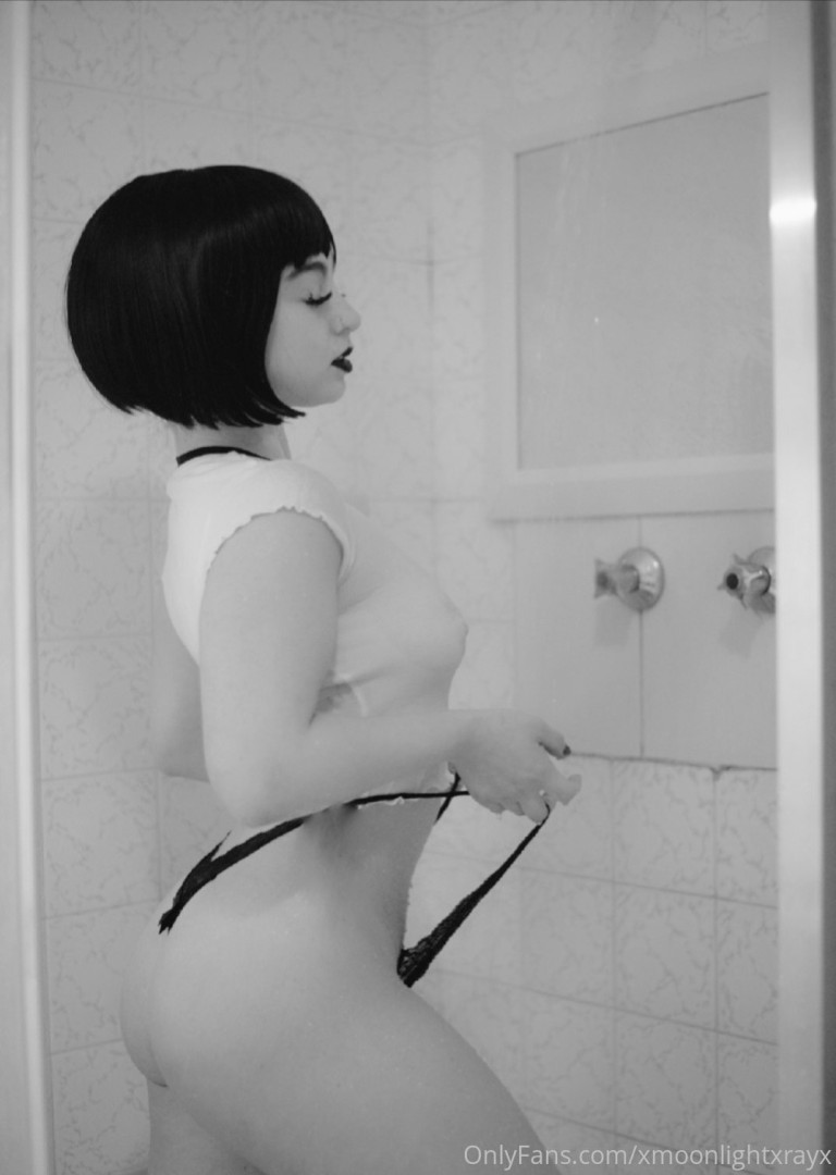 Photo by xmoonlightxrayx published on October 14,2023 06:06:20 - BestThots