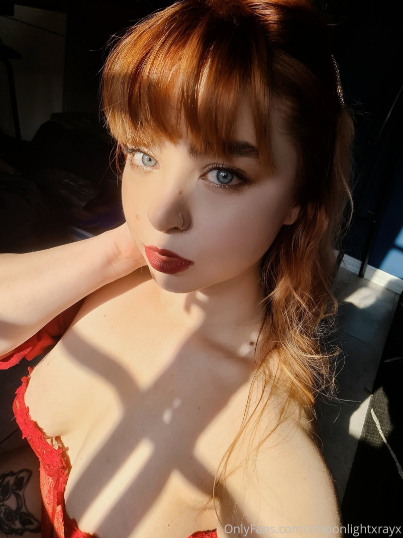 Photo by xmoonlightxrayx published on October 14,2023 07:50:54 - BestThots