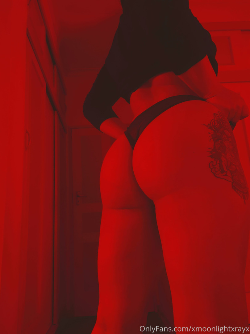 Photo by xmoonlightxrayx published on October 14,2023 15:02:52 - BestThots