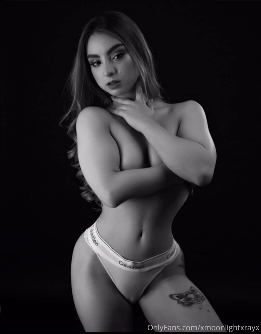Photo by xmoonlightxrayx published on October 14,2023 15:26:27 - BestThots