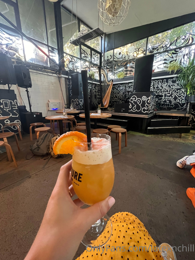 Photo by latexnchill published on June 27,2023 00:13:53 - BestThots