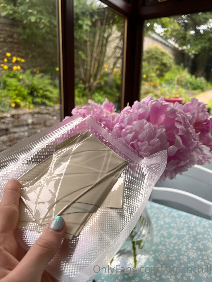 Photo by latexnchill published on June 27,2023 00:14:16 - BestThots