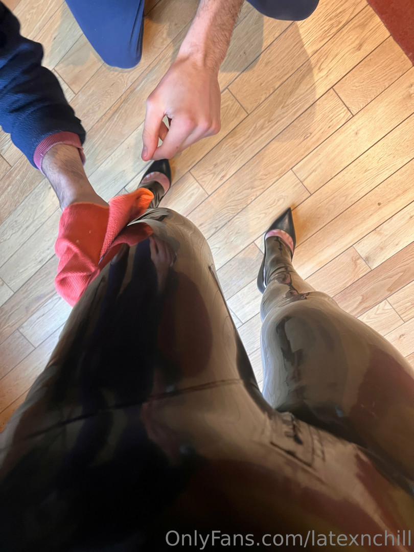 Photo by latexnchill published on June 27,2023 00:14:41 - BestThots