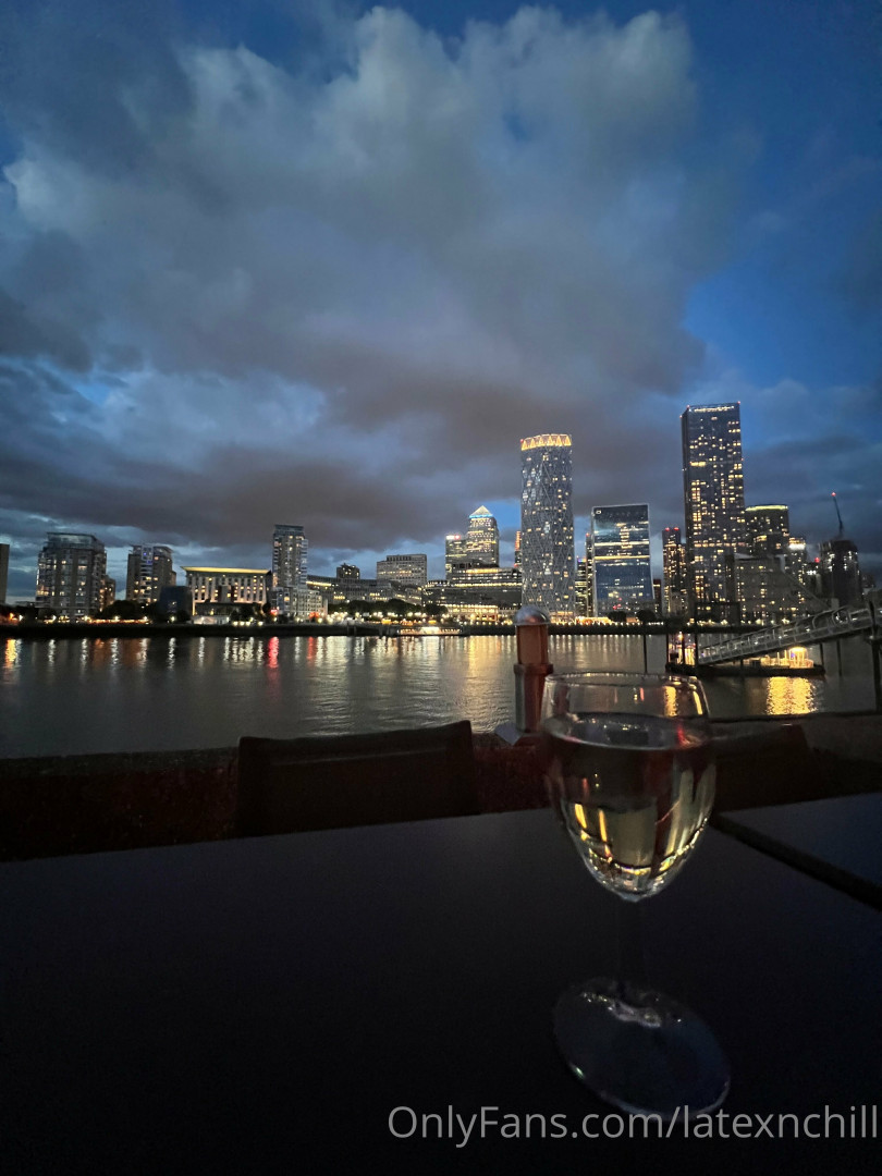 Photo by latexnchill published on June 27,2023 00:16:40 - BestThots