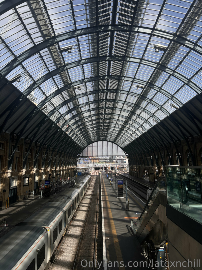 Photo by latexnchill published on June 27,2023 00:21:30 - BestThots