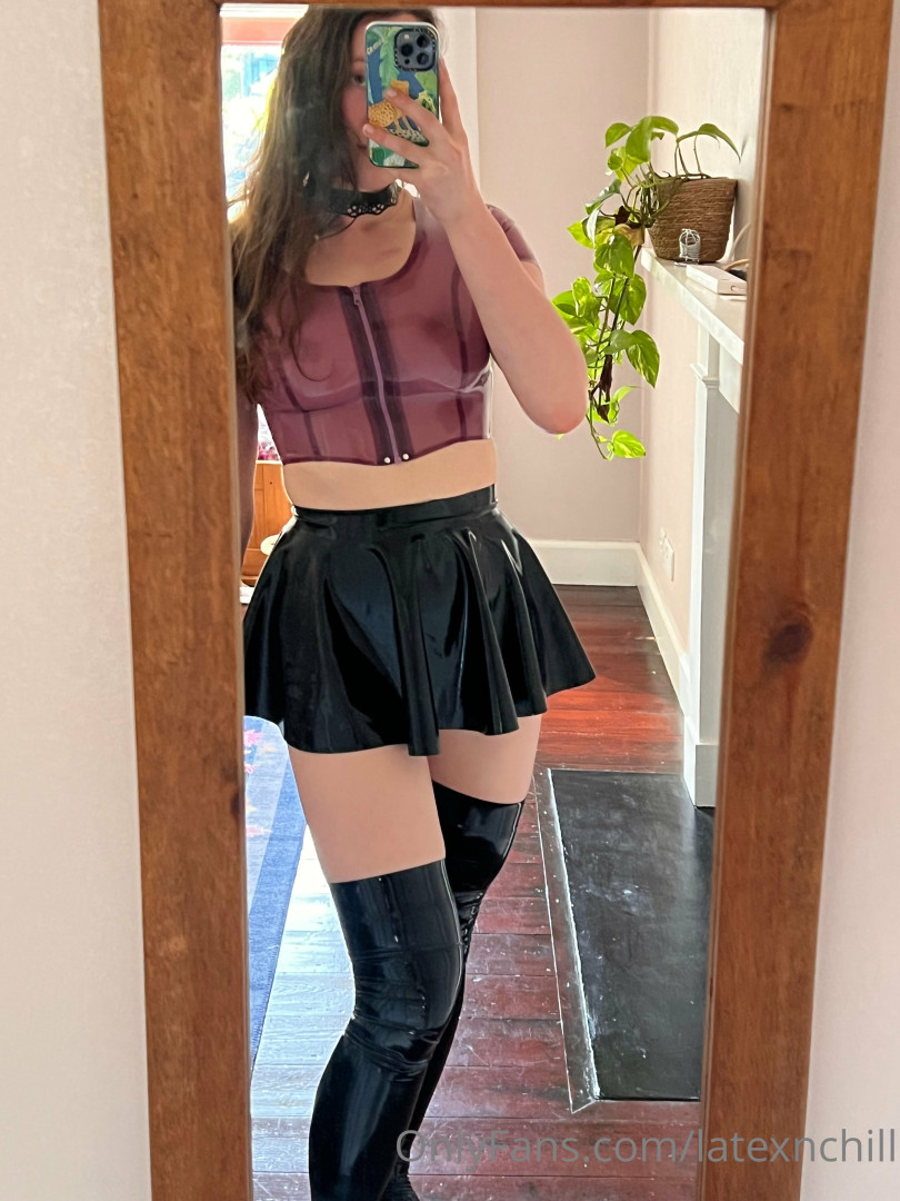 Photo by latexnchill published on June 27,2023 00:21:39 - BestThots