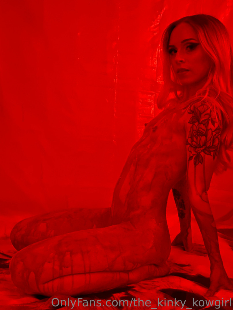 Photo by the_kinky_kowgirl published on May 17,2023 04:58:21 - BestThots