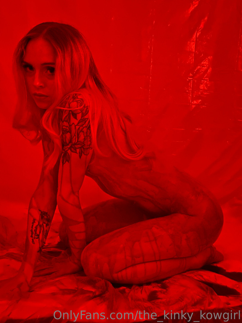 Photo by the_kinky_kowgirl published on May 17,2023 04:58:34 - BestThots