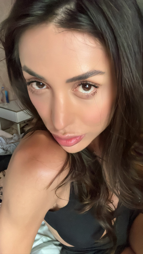 Photo by candicets published on June 20,2023 19:53:29 - BestThots