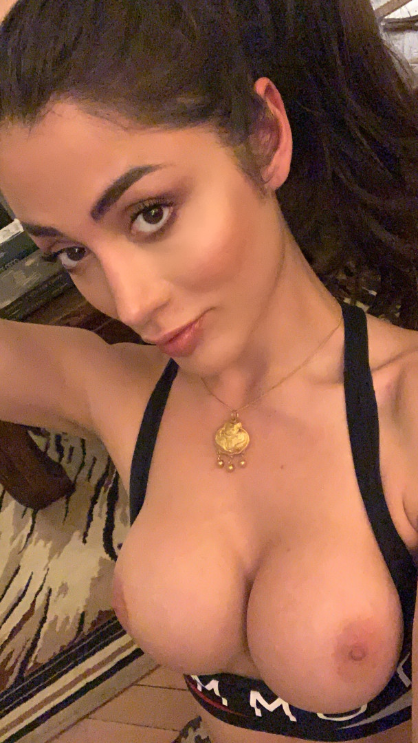 Photo by candicets published on June 20,2023 19:55:14 - BestThots