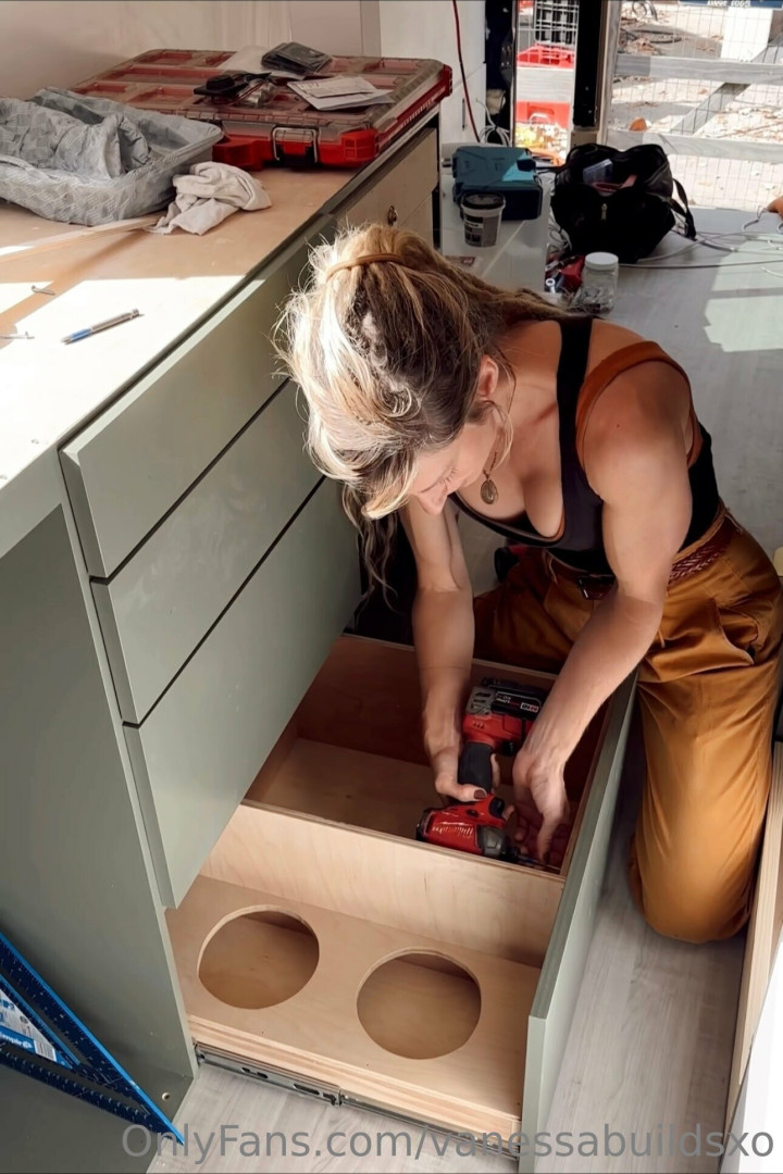 Photo by vanessabuildsxo published on May 16,2023 06:38:32 - BestThots