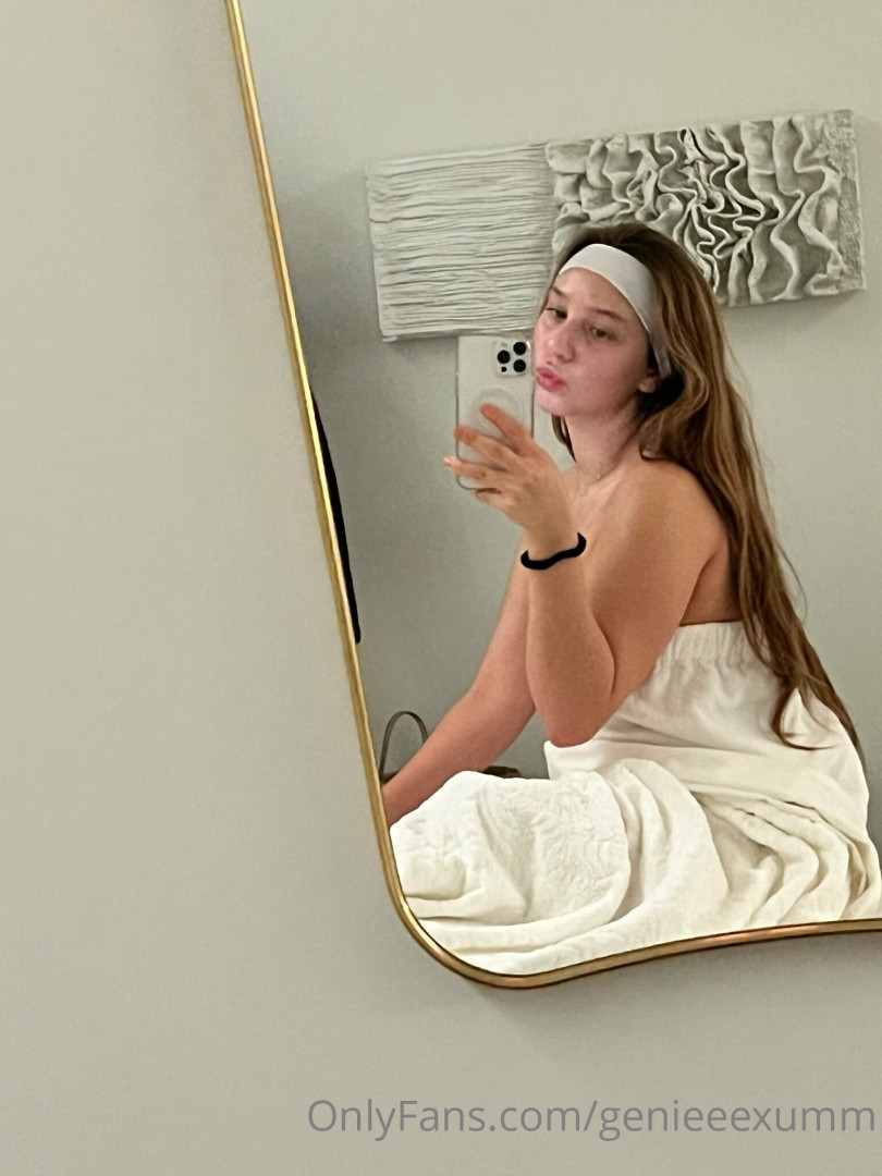 Photo by genieeexumm published on January 15,2024 21:37:40 - BestThots