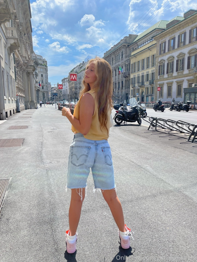 Photo by genieeexumm published on January 15,2024 21:43:51 - BestThots