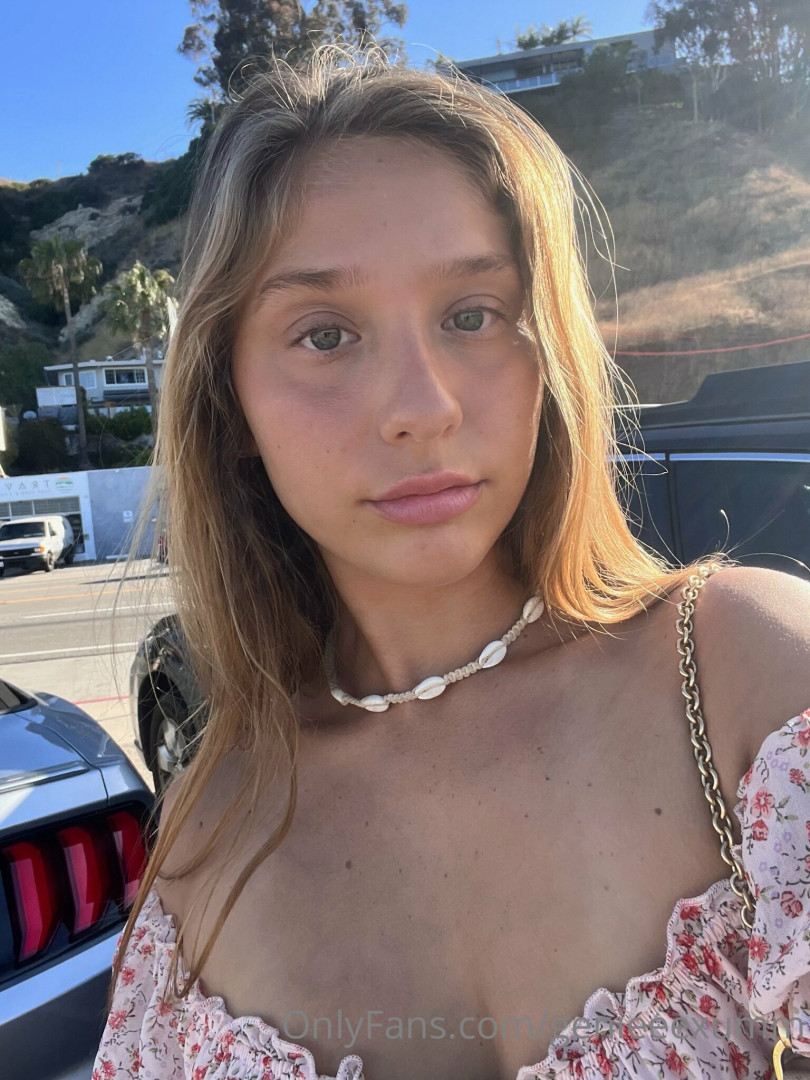 Photo by genieeexumm published on January 15,2024 21:44:09 - BestThots