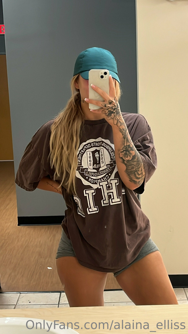 Photo by alaina_elliss published on November 20,2023 05:40:00 - BestThots