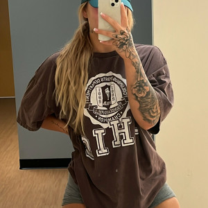 alaina_elliss #8375784