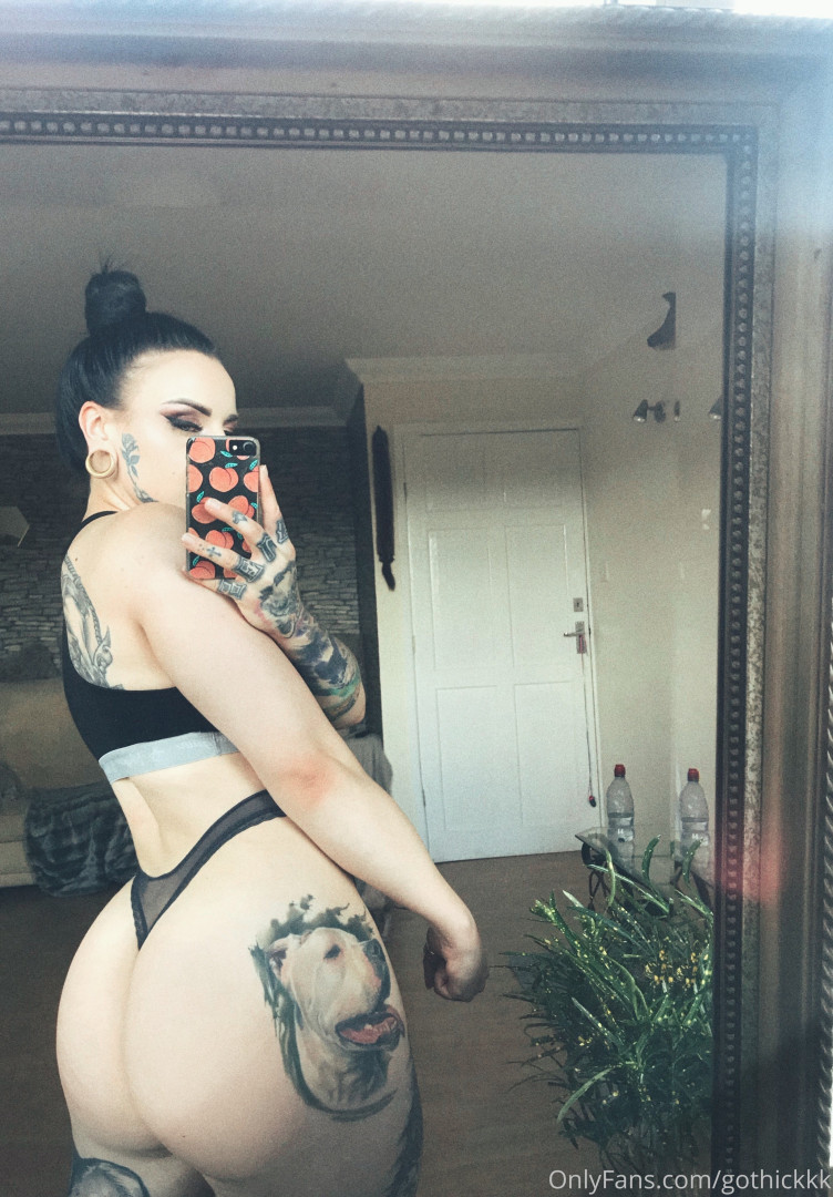 Photo by gothickkk published on October 16,2023 00:52:29 - BestThots