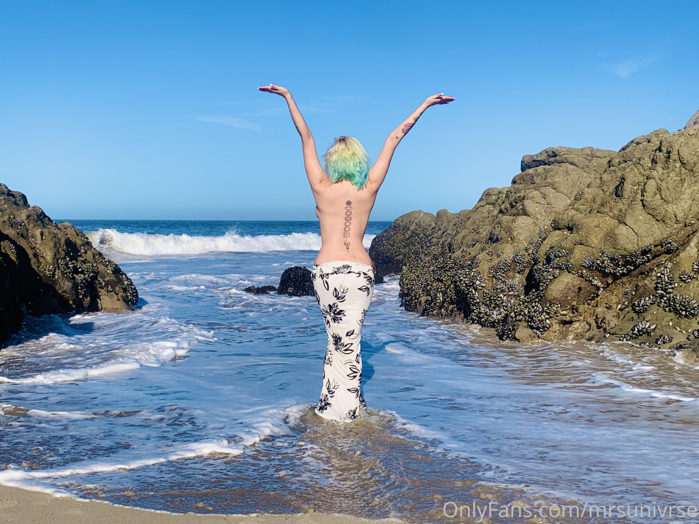 Photo by mrsunivrse published on October 13,2023 09:38:27 - BestThots