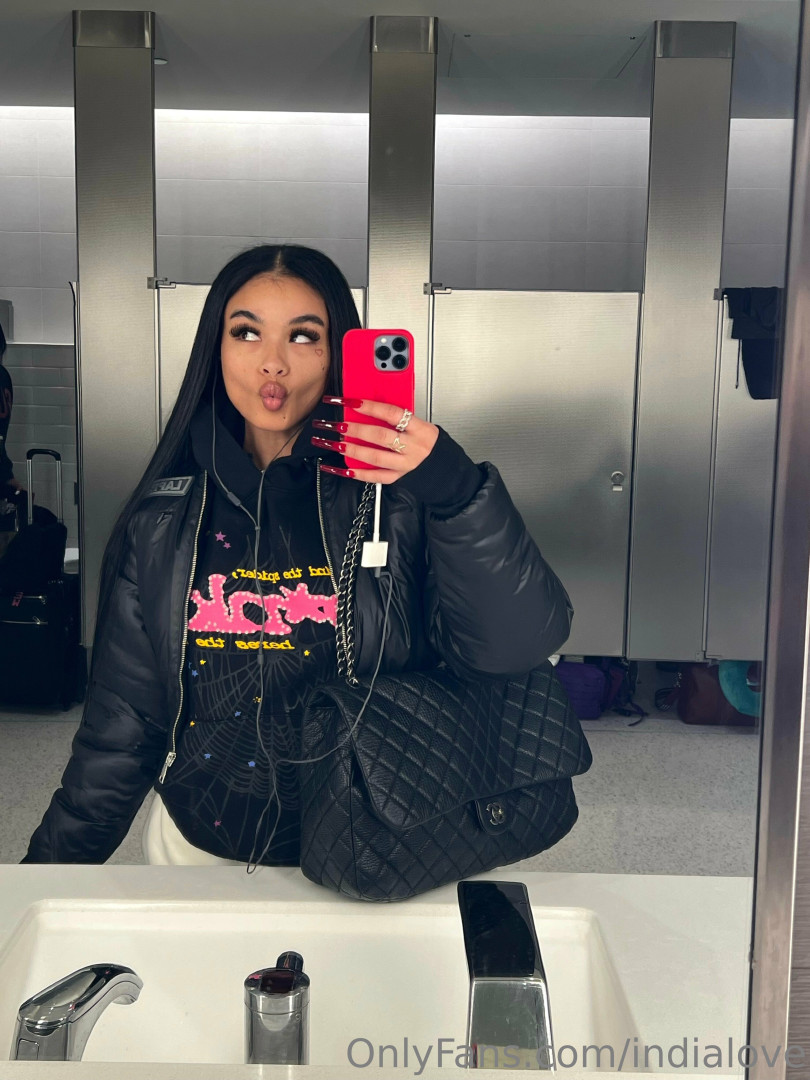 Photo by indialove published on August 29,2023 23:48:22 - BestThots