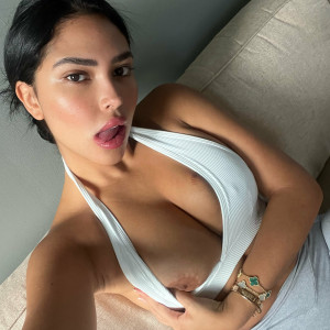 anapaulasaenzoficial #8493874