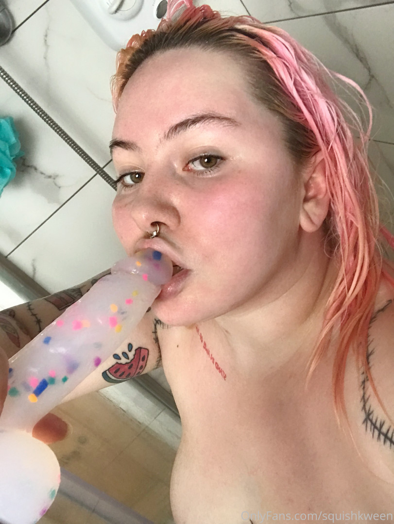 Photo by squishkween published on June 4,2023 22:38:04 - BestThots