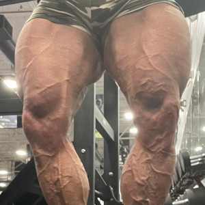 maturedmuscle #6403125