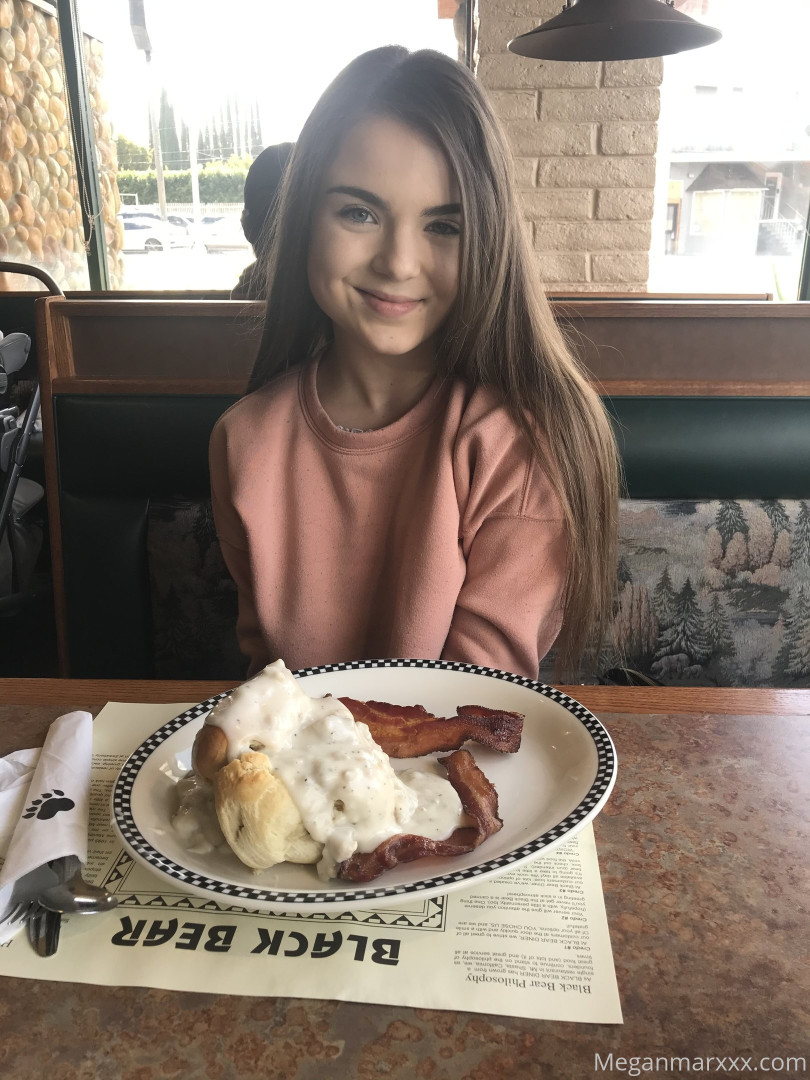 Photo by meganmarx published on October 16,2023 06:41:33 - BestThots