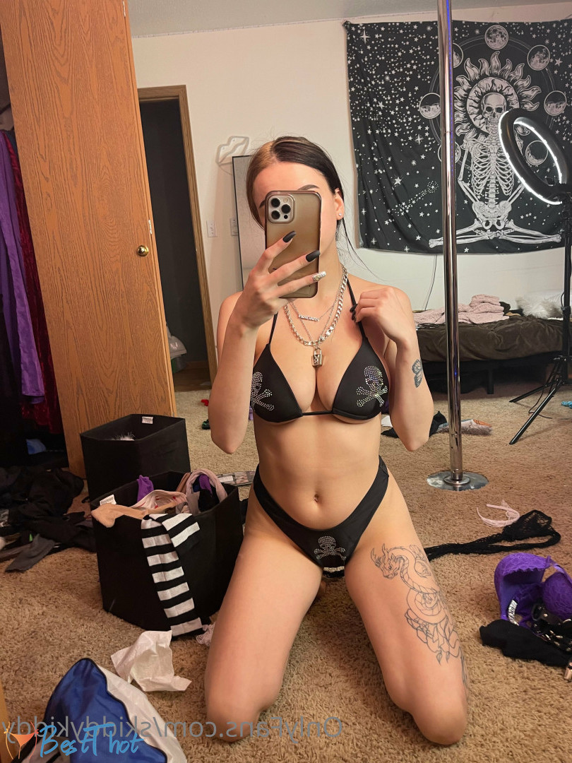 Photo by skiddykiddy published on December 10,2024 17:12:39 - BestThots