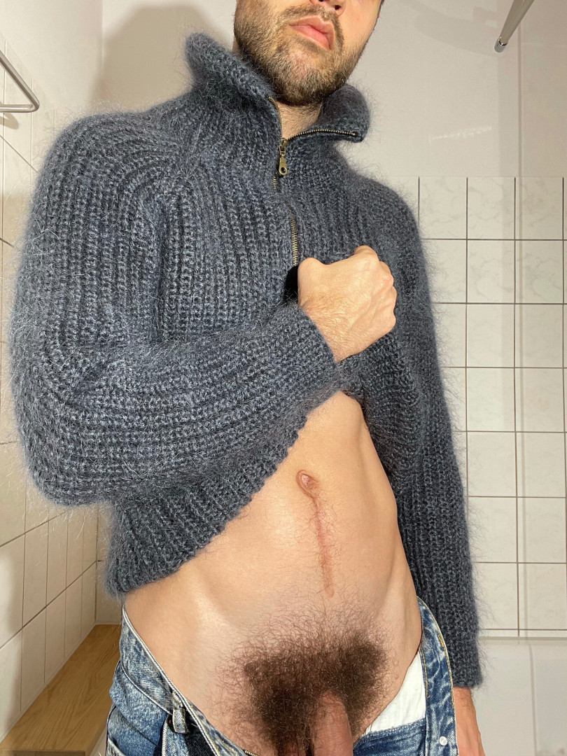 Photo by throatbuddy published on October 11,2023 04:52:49 - BestThots