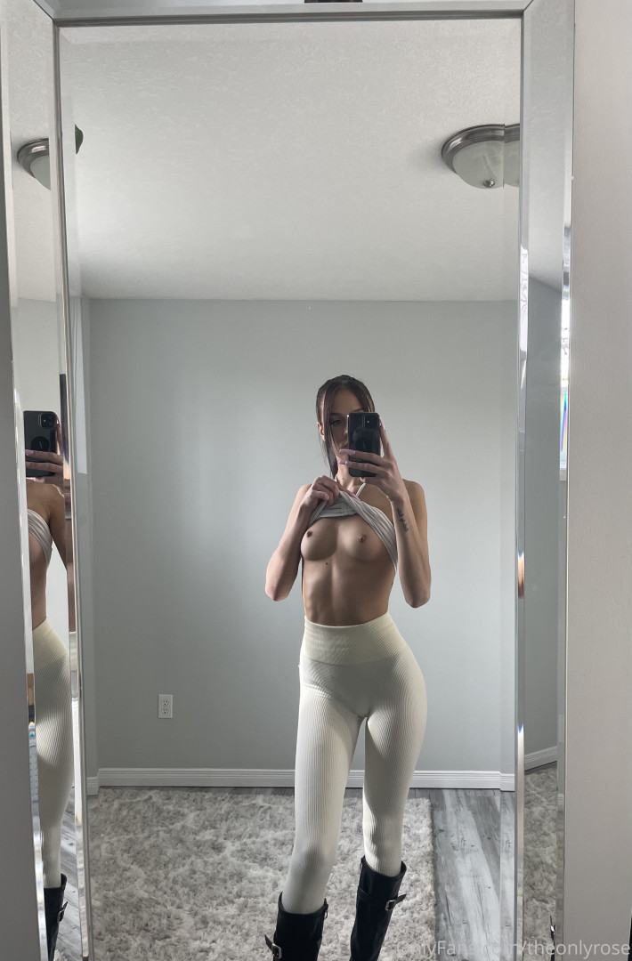 Photo by theeonlyalaia published on October 16,2023 07:42:00 - BestThots