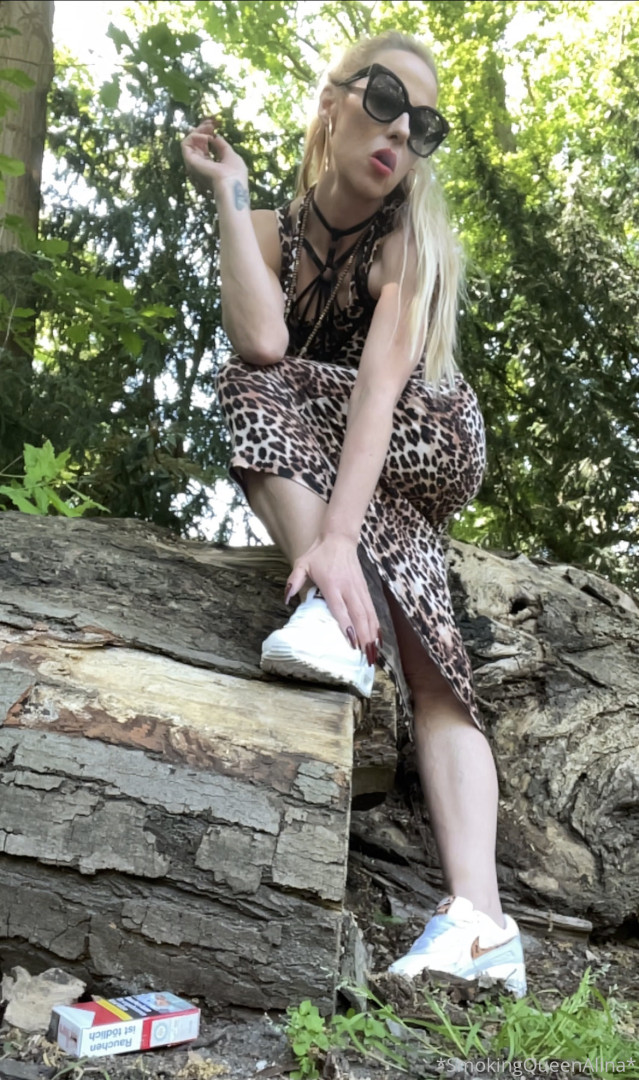 Photo by smokingqueenalina published on May 17,2023 21:34:34 - BestThots