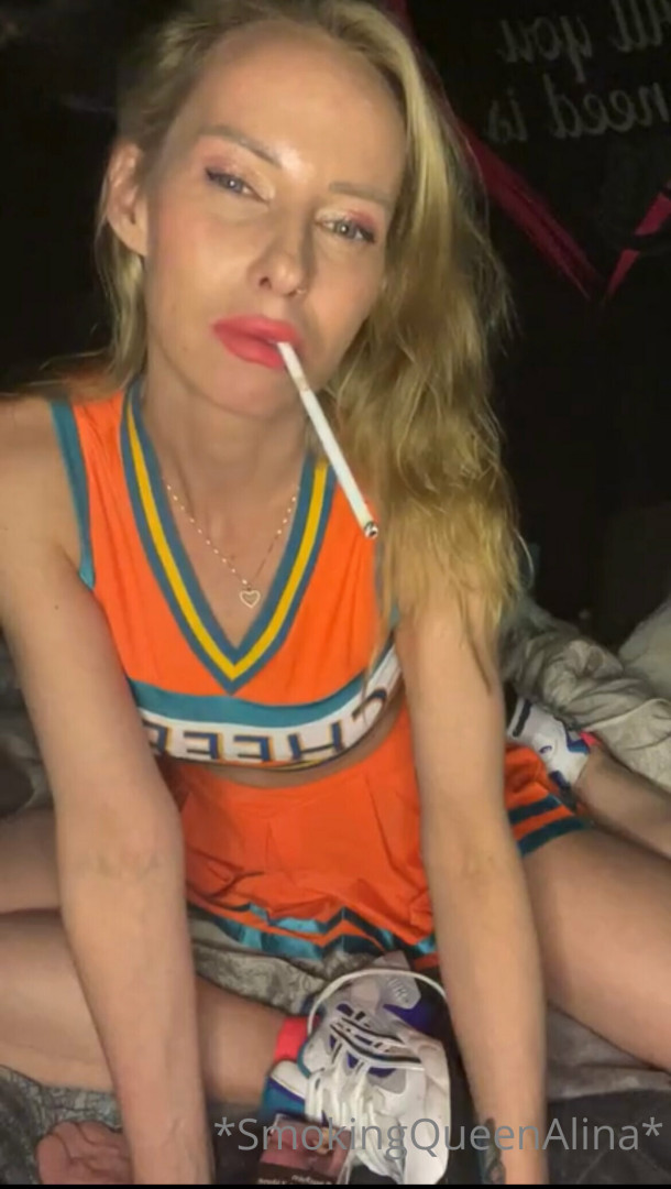 Photo by smokingqueenalina published on May 17,2023 21:38:01 - BestThots