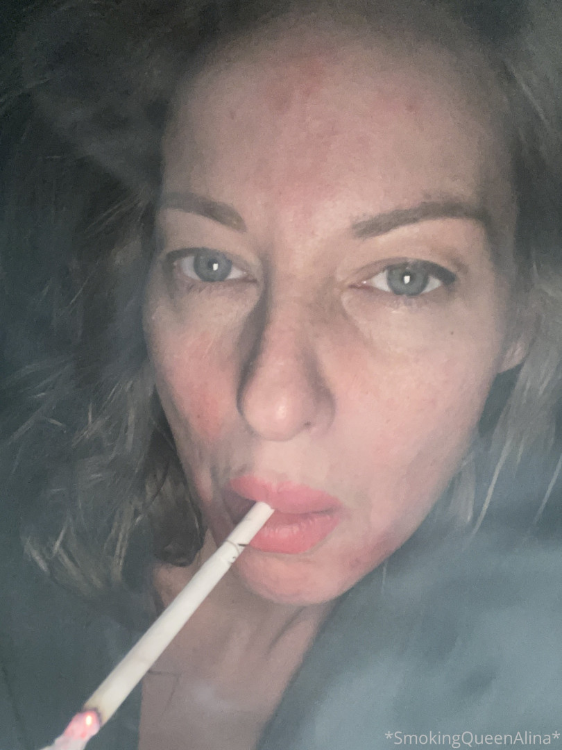 Photo by smokingqueenalina published on May 17,2023 21:39:41 - BestThots