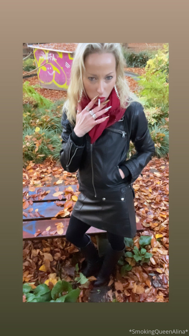 Photo by smokingqueenalina published on May 17,2023 21:41:08 - BestThots