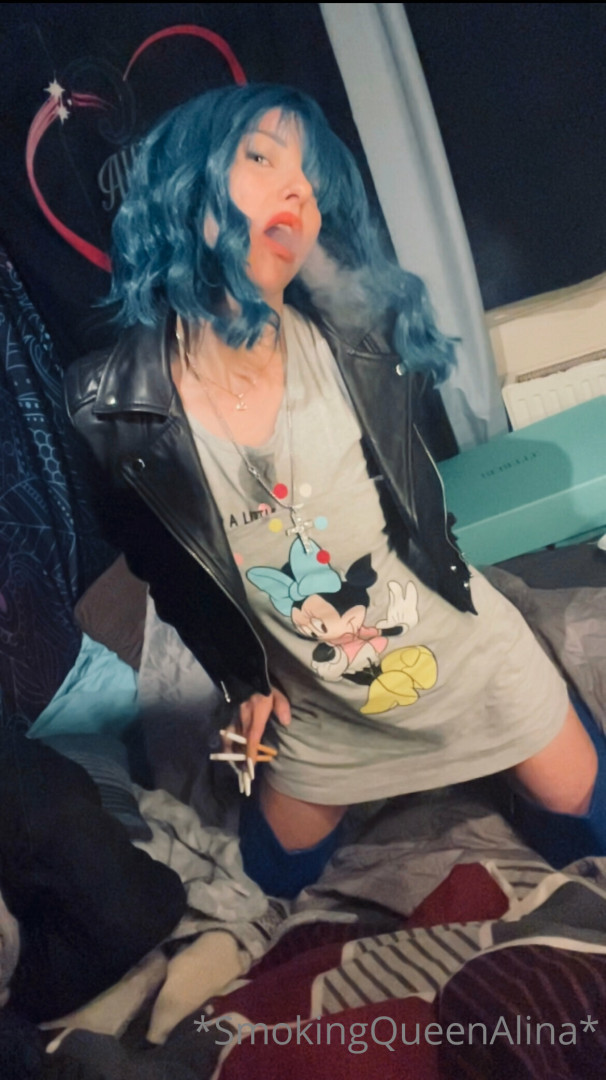 Photo by smokingqueenalina published on May 17,2023 21:41:39 - BestThots