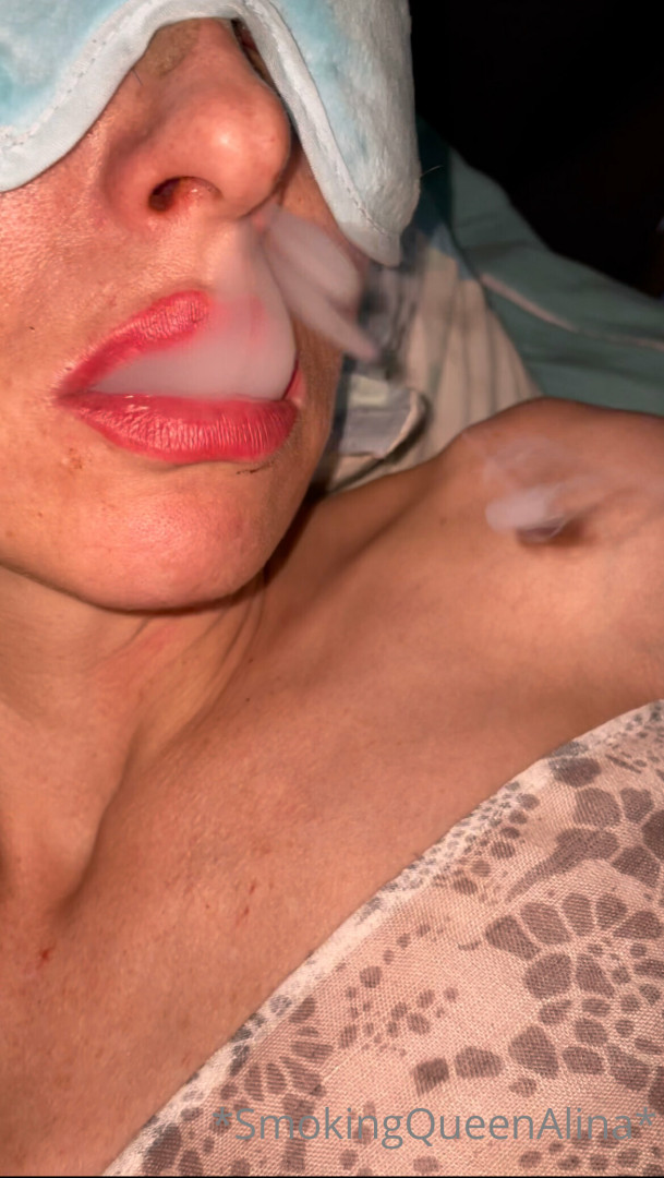 Photo by smokingqueenalina published on May 17,2023 21:42:14 - BestThots