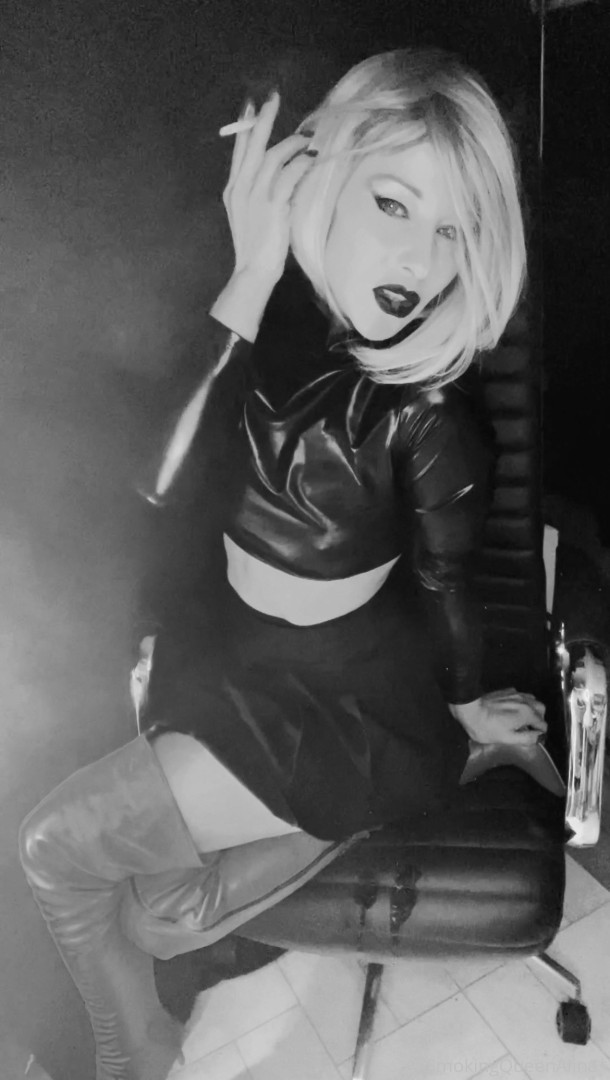 Photo by smokingqueenalina published on May 17,2023 21:42:43 - BestThots