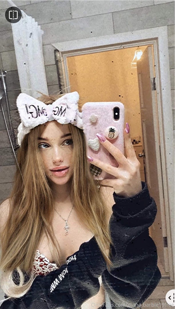 Photo by little_flexi_di published on June 16,2023 07:32:44 - BestThots