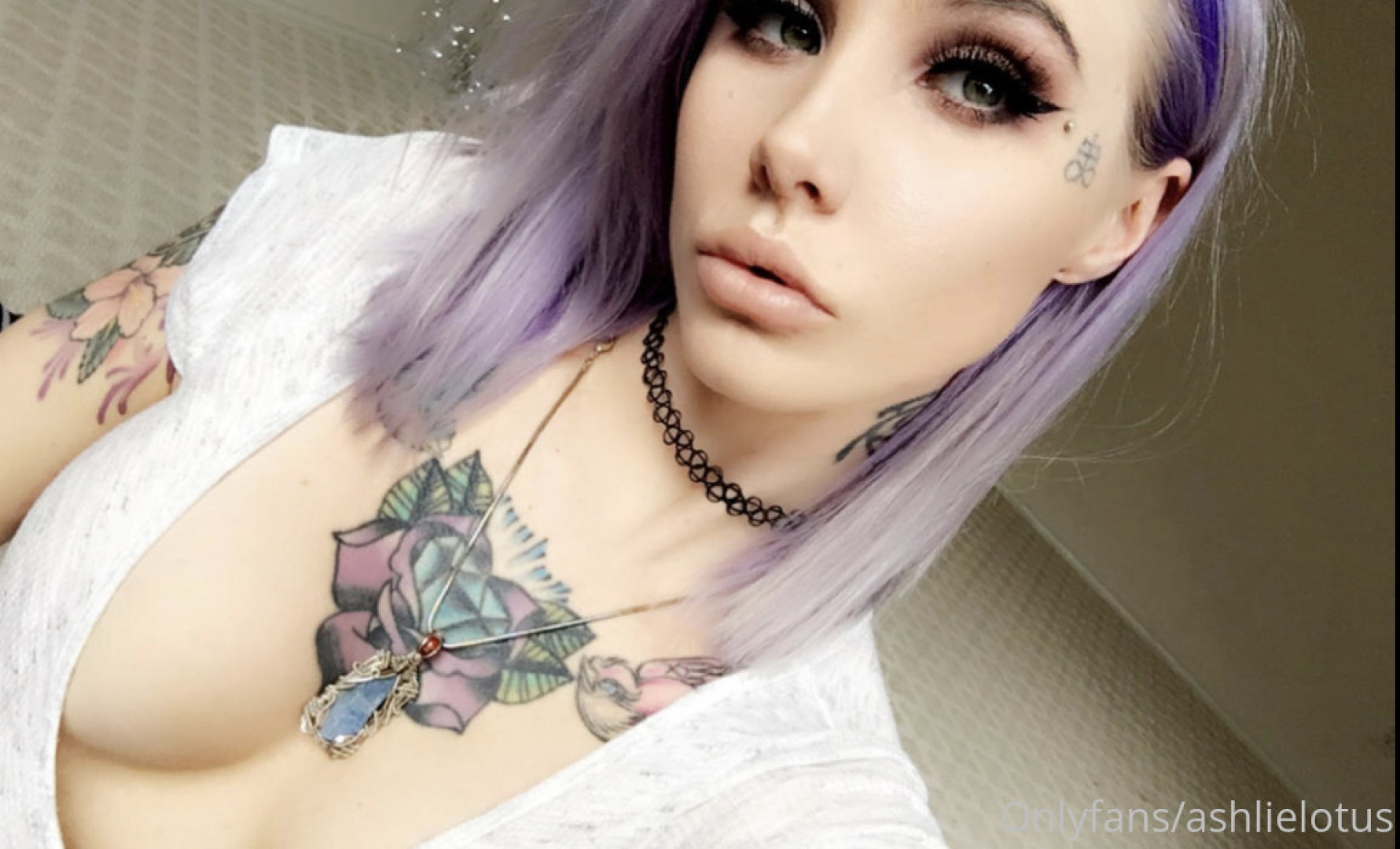 Photo by ashlielotus published on November 23,2023 22:24:19 - BestThots