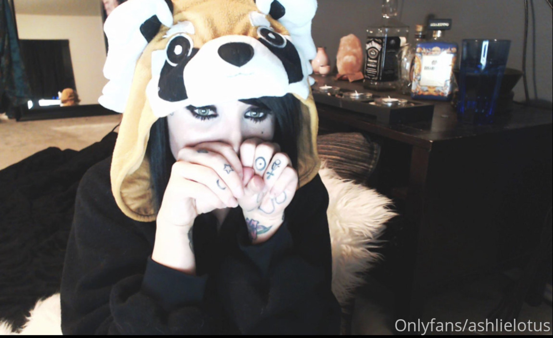 Photo by ashlielotus published on November 23,2023 23:03:37 - BestThots