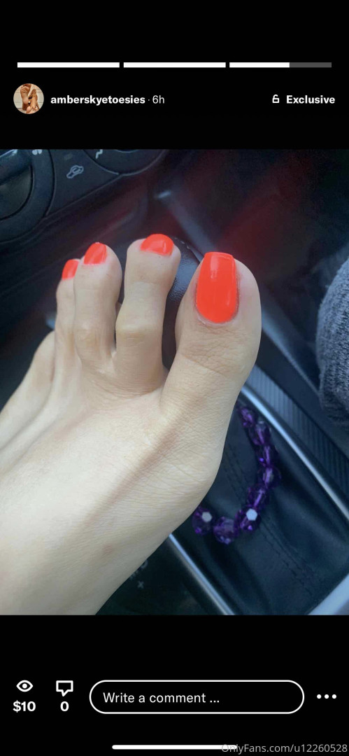 Photo by amberskyetoesies published on October 16,2023 12:47:15 - BestThots