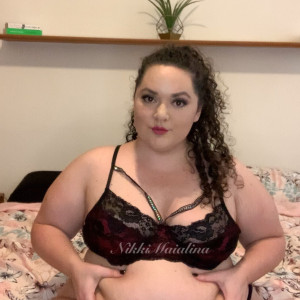 nikkimaialina #2293711