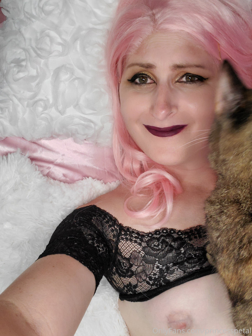 Photo by princesspetal published on October 16,2023 10:24:28 - BestThots