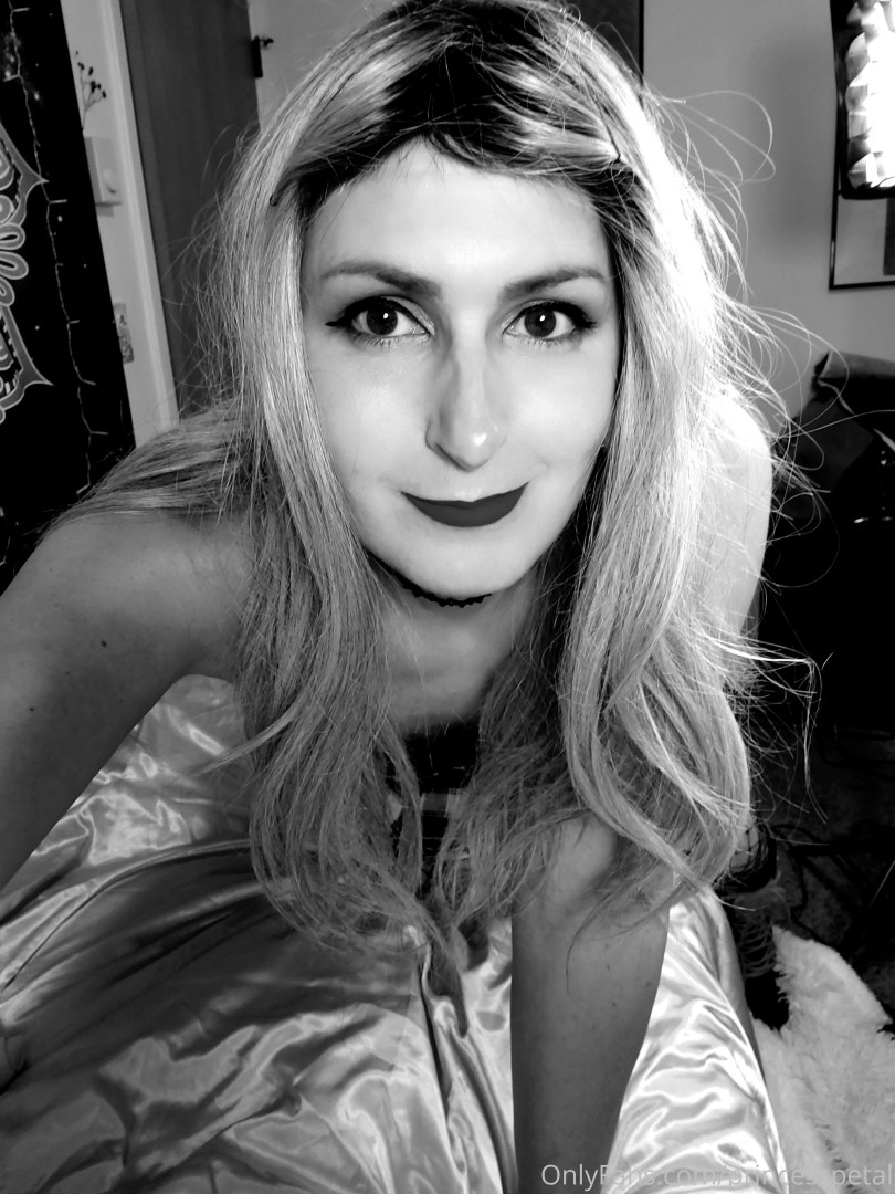 Photo by princesspetal published on October 16,2023 10:27:00 - BestThots