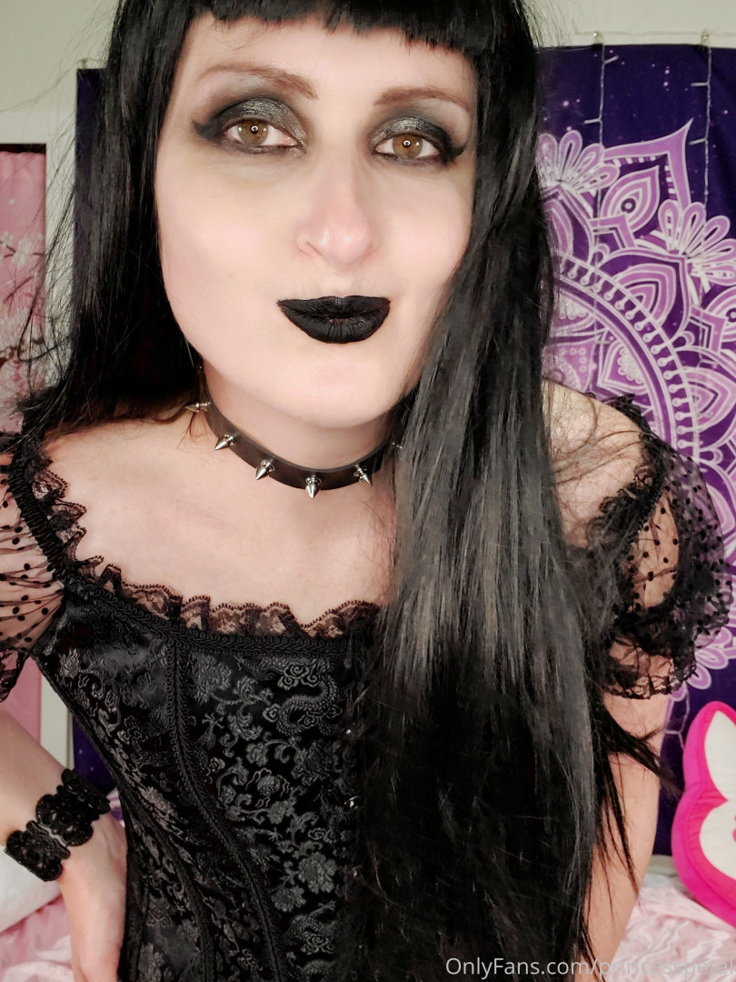 Photo by princesspetal published on October 16,2023 10:42:41 - BestThots