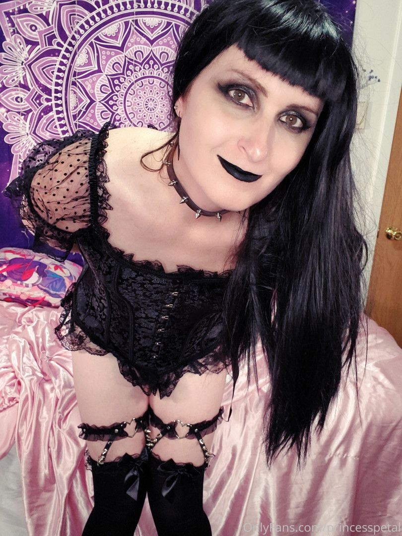 Photo by princesspetal published on October 16,2023 10:43:55 - BestThots