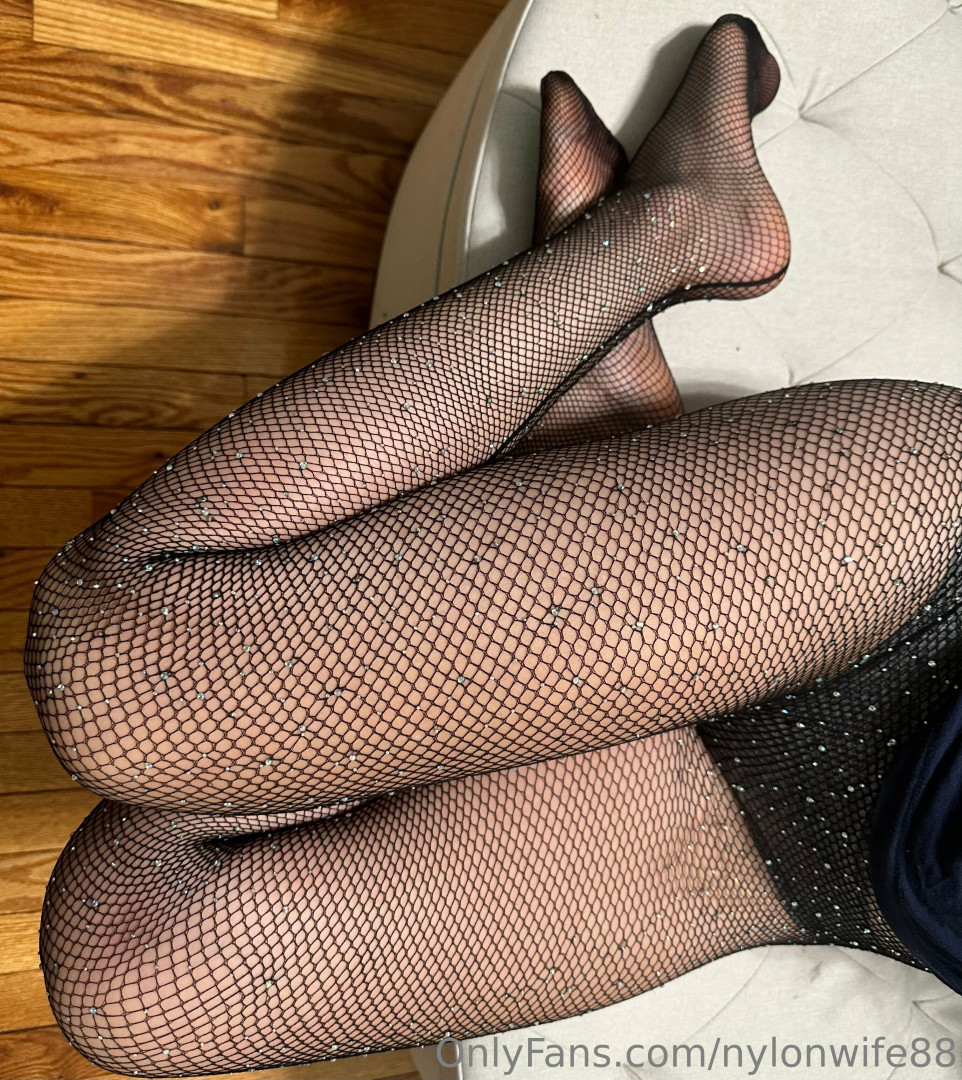 Photo by nylonwife88 published on October 12,2023 06:27:51 - BestThots