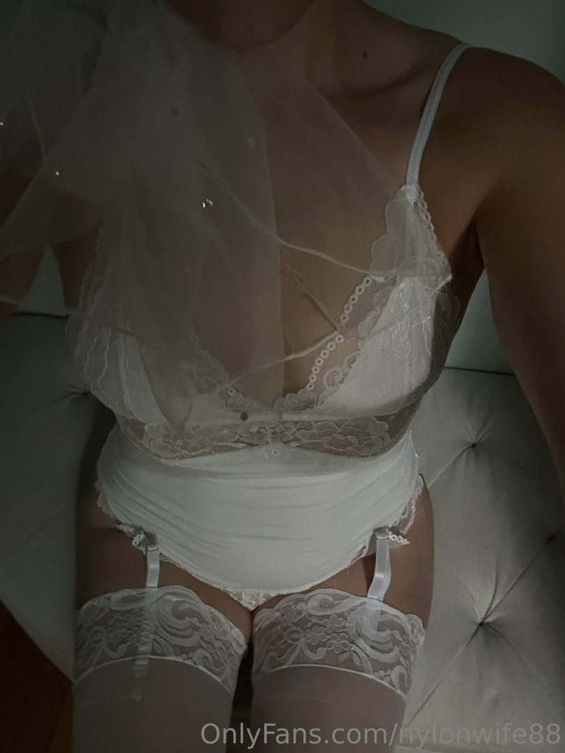 Photo by nylonwife88 published on October 12,2023 08:26:49 - BestThots