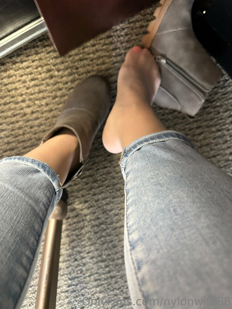 Photo by nylonwife88 published on October 12,2023 19:14:32 - BestThots